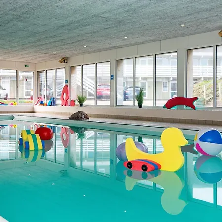 Holiday home Cxxxiii *